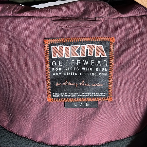 Nikita Outerwear Winter Jacket with Sherpa Lining - Picture 4 of 5